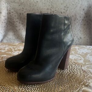 Vince Camuto Black Leather Block Heel Ankle Booties